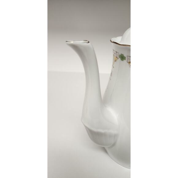 Vintage 1950s China Teacup/Saucers & Creamer Set - Picture 12 of 12